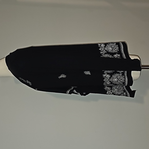 Cupio long sleeved open sweater black & white soft & Comfy NWT - Picture 8 of 13